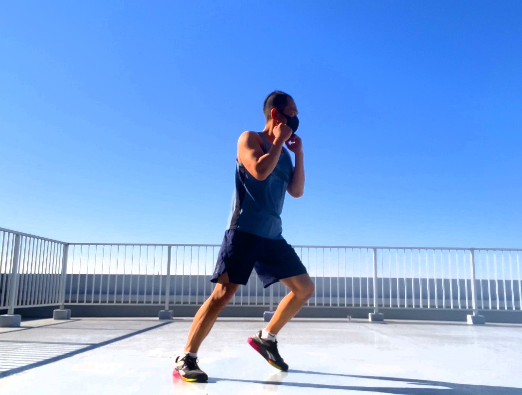 ボディコンバット,レスミルズ,レスミルズインストラクター,ボディコンバット93,ウォーミングアップ上半身,ポイント